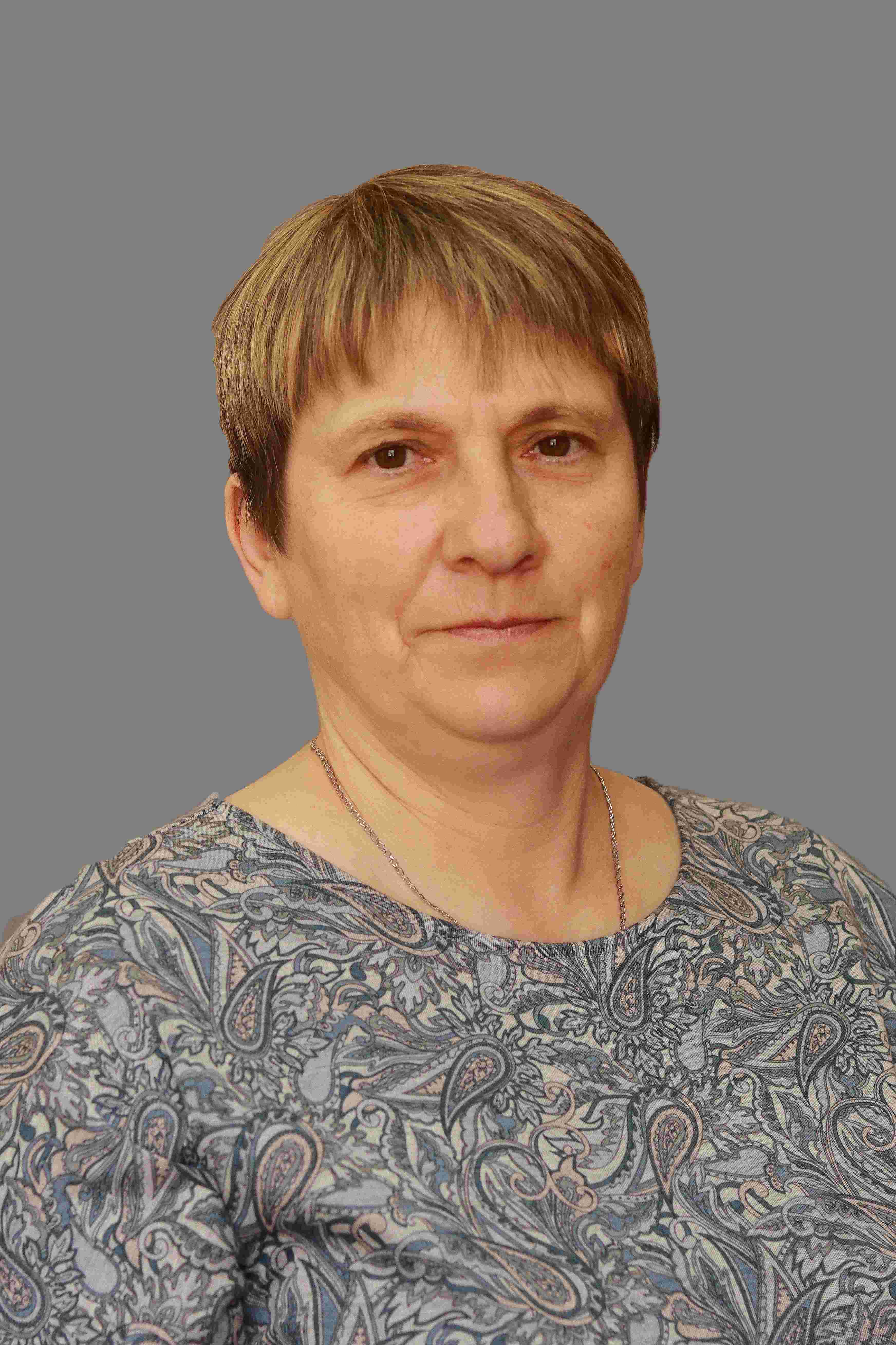 Давыдова Елена Ивановна.