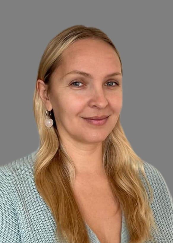 Юрескул Евгения Анатольевна.